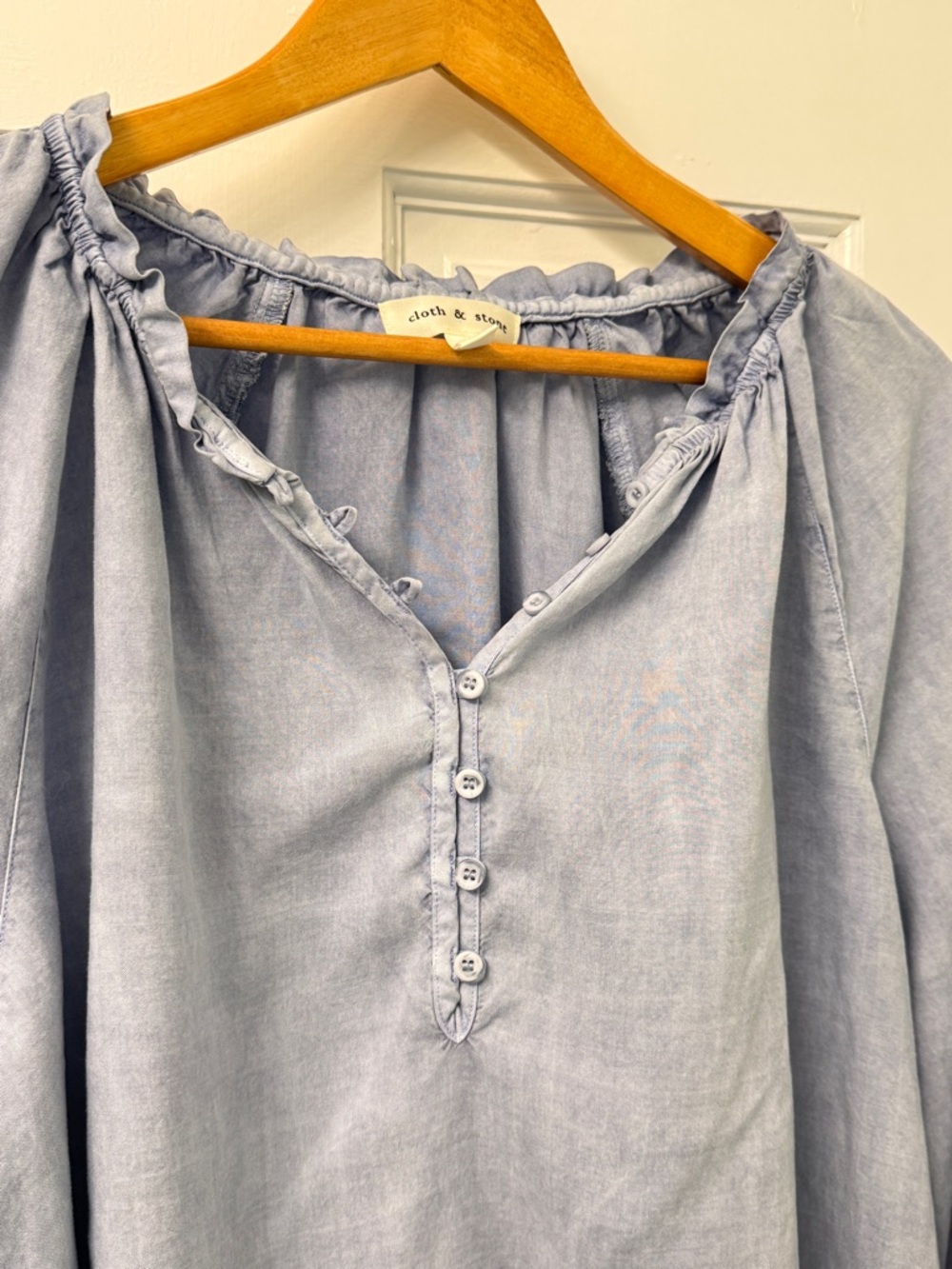 Cloth & Stone Long-Sleeve Chambray Cottagecore Blouse - Picture 4 of 8